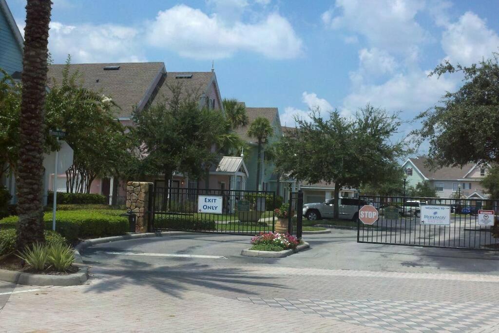 & Cozy - Vacation Apartamento Kissimmee